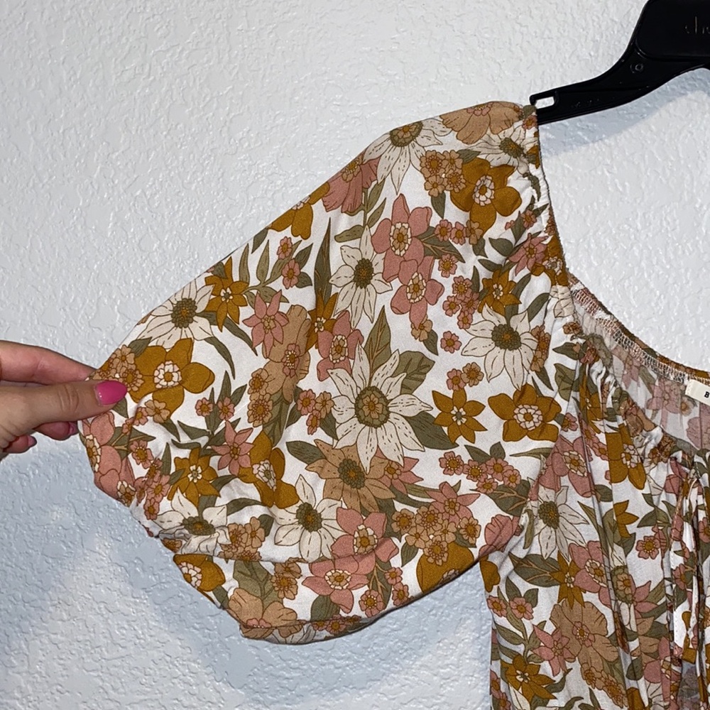 Dress - Picture 3 of 9
